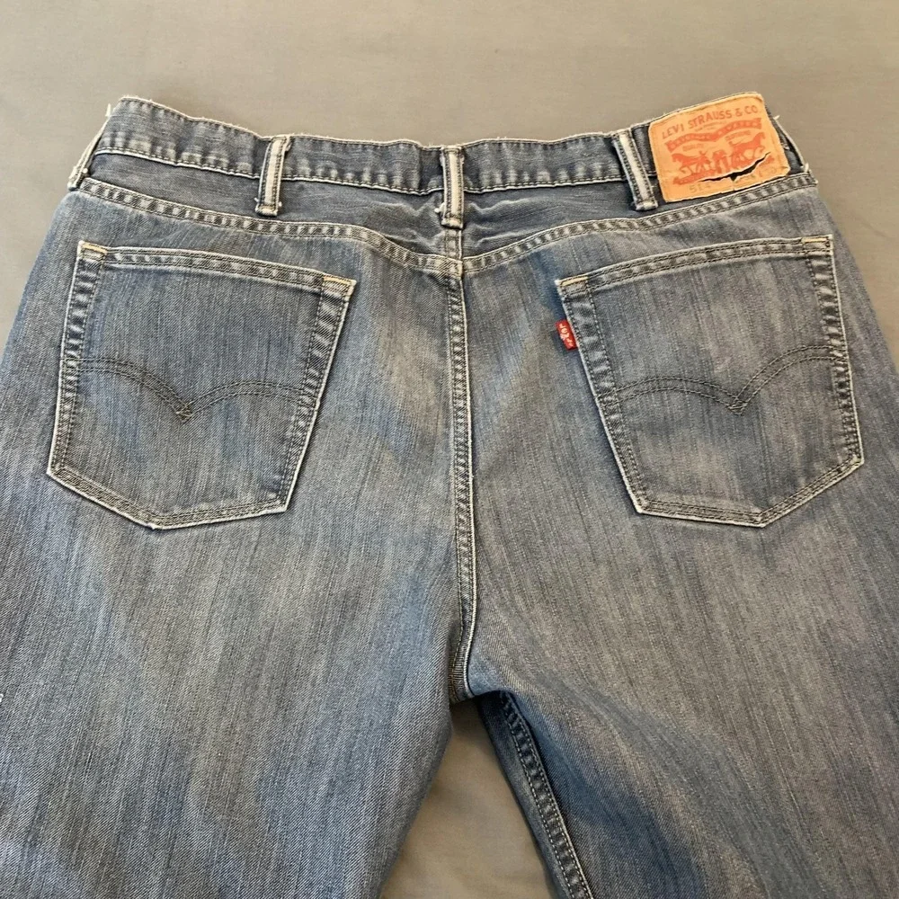 Levis 514 Jeans Mens 38x30 Blue Light Wash Regular Fit Straight Leg Denim‎ Pants